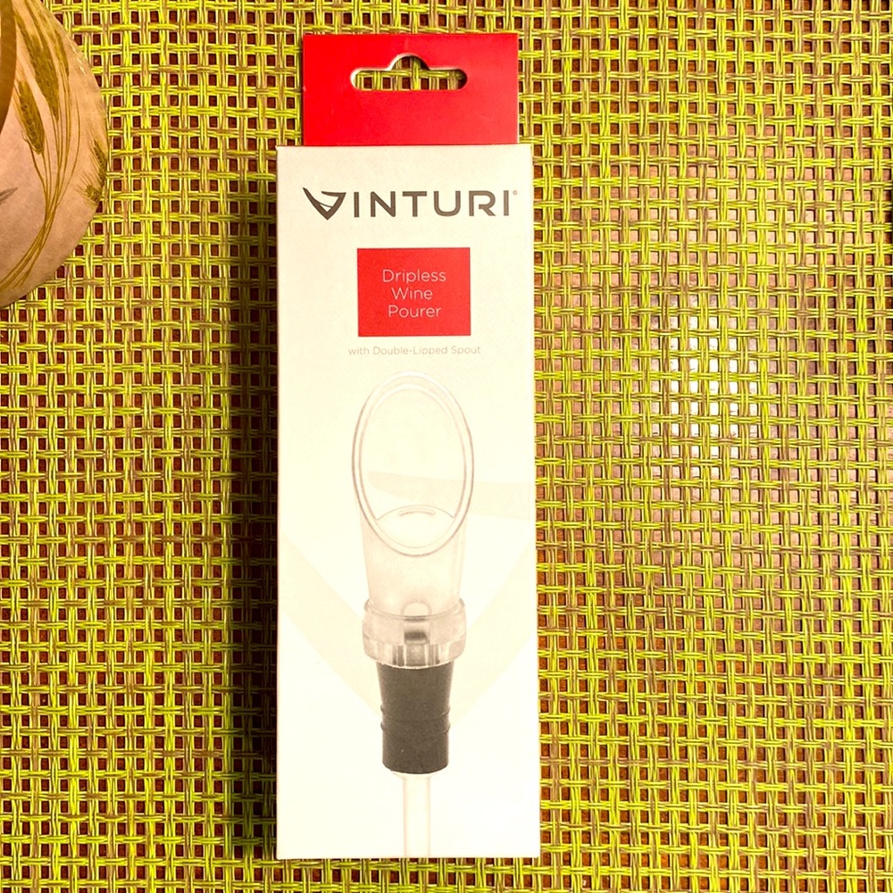 NIB Vinturi Dripless Wine Pourer